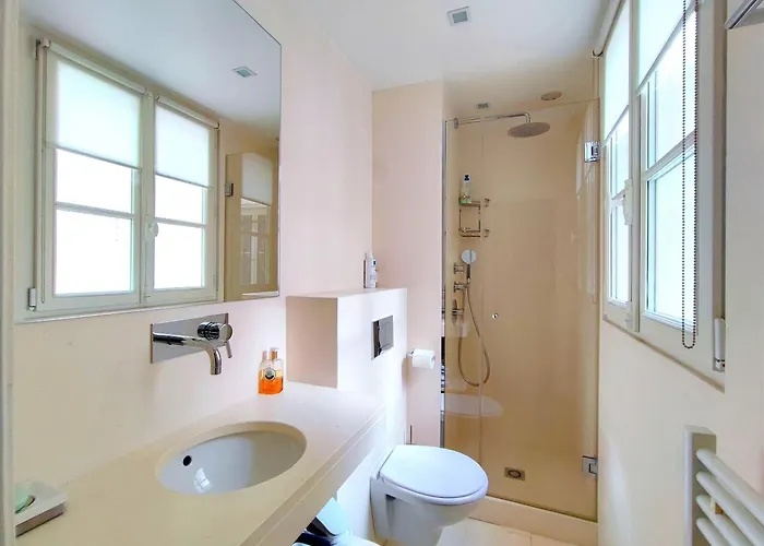 Apartman Rue De L'universite - 7 Párizs