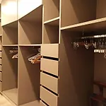 Rue De L'universite - 7 باريس